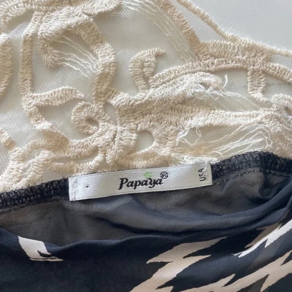 Papaya | Made In USA Black Sheer Lace Top with Embroidered Cream Back | Size M - Picture 7 of 9